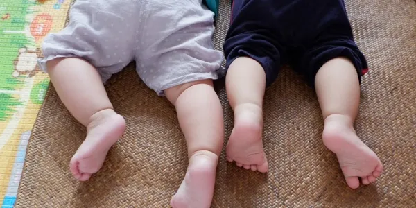 imagen de marca casual play