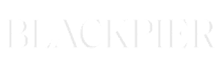 logo blanco blackpier